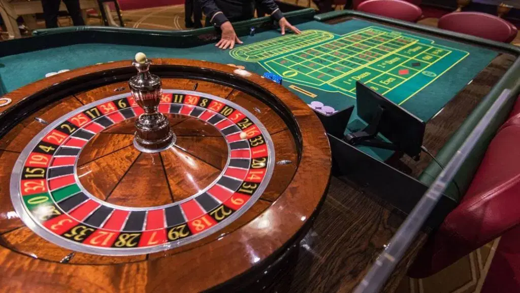 table Roulette -1024578 (1)